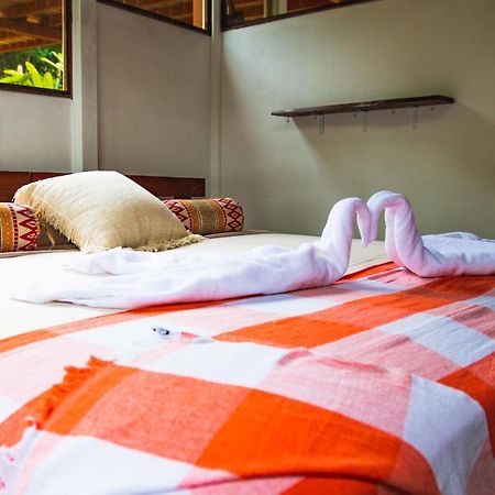 Oasis Uvita Bed & Breakfast Exterior foto